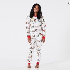Pottery Barn Adult Dr. Seuss's The Grinch™ Organic Pajama Set (XS)
